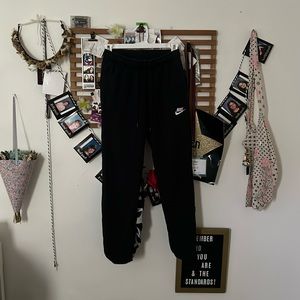 Black Nike Sweatpants